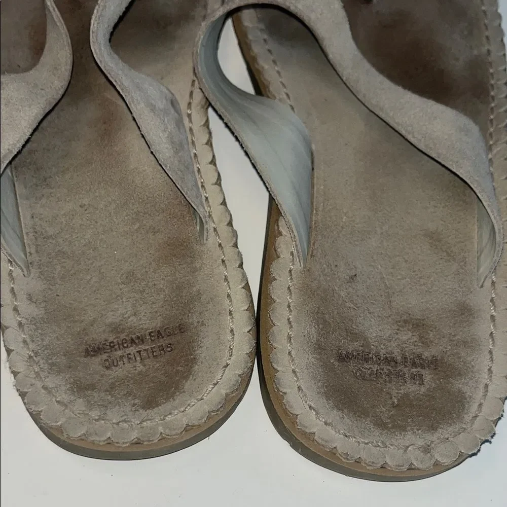 American Eagle Outfitters Women’s Leather Beige Sandals size 6.5 pre-Loved